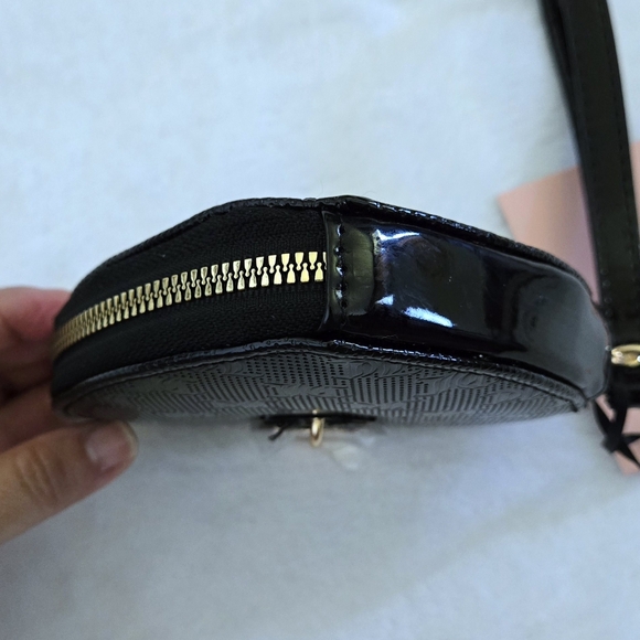 Juicy🍊 Couture "Simply Perfect" Black Heart🖤 Zip Around Coin Purse - NWT - Picture 10 of 16